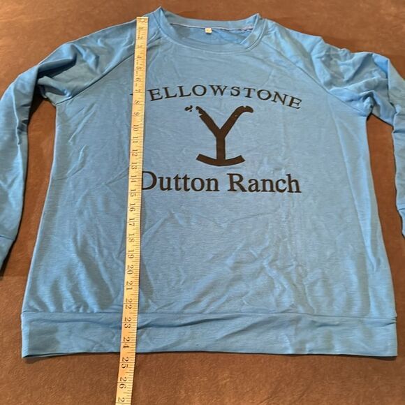 Women’s Blue Yellowstone Long Sleeve Round Neck Lightweight Sweater Size L NWOT - Picture 8 of 8